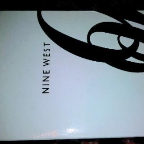 Women's Nine west satin kitten heel - Picture 6 of 7